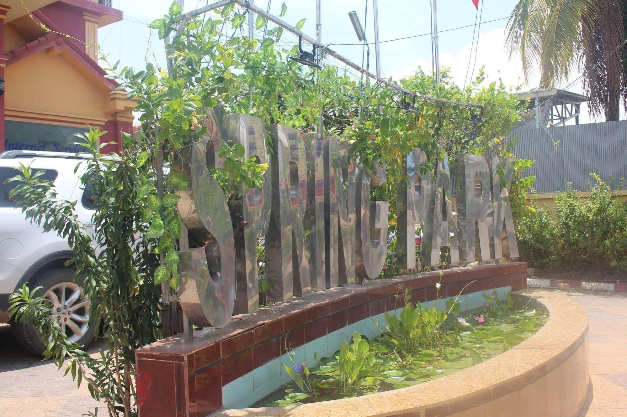 Spring Park Hotel Battambang Eksteriør billede