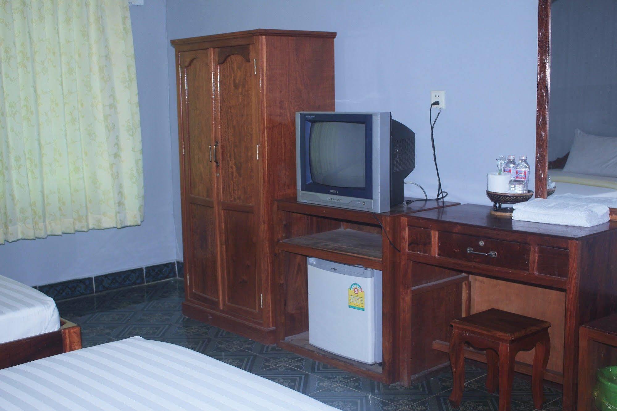 Spring Park Hotel Battambang Eksteriør billede