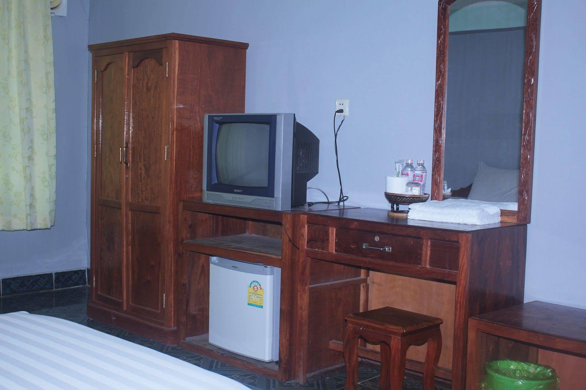 Spring Park Hotel Battambang Eksteriør billede